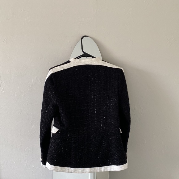 Black Blazer - Picture 5 of 7